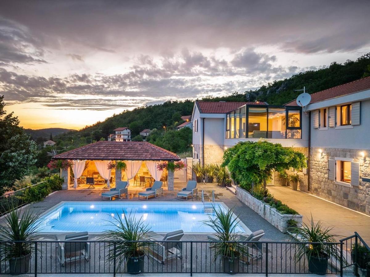 Krolo Villa&Wine Триль Экстерьер фото