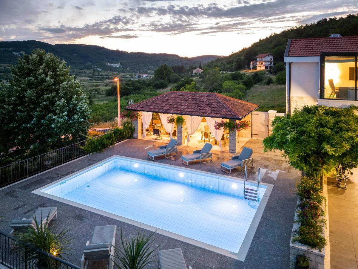 Krolo Villa&Wine Триль Экстерьер фото